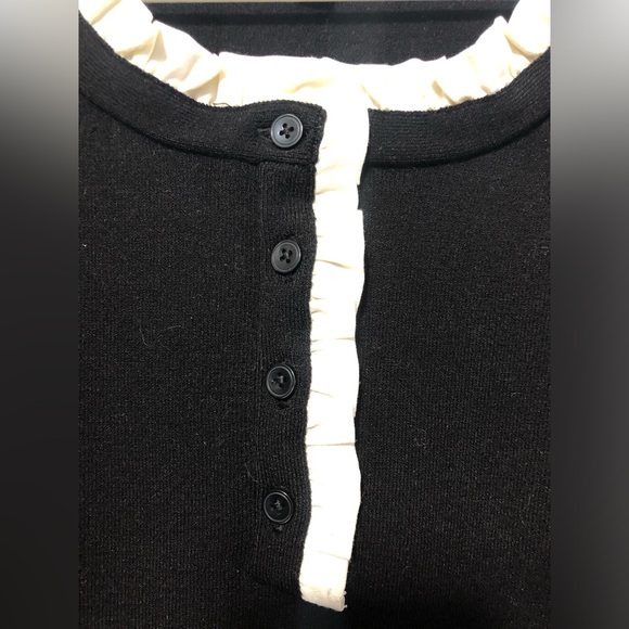 Talbots black buttoned to size M. - Picture 4 of 8